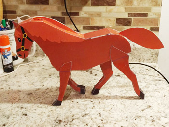 3d paper horse model
